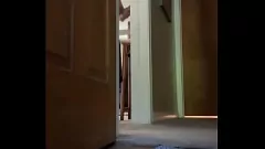 Jouer Une ado latina tatouée se fait pilonner par une énorme bite lors d'une séance de massage lesbienne torride