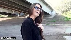 Reproducir Casting vacío de chica en público y penetrada por 100 euros