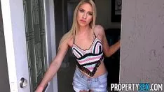 Abspielen Diese geile Blondine will dich viel ficken