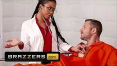 Play Porn Films With A Doctor Putting His Dick Into A Patient