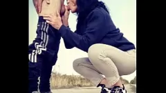 تشغيل لقاء على جانب الطريق الساخن: غابرييلا لوناس يعطي اللسان القذر وأسلوب هزلي برية