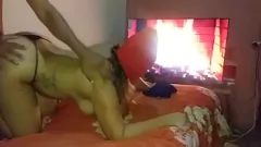 Redare Sexy columbian milf își ia fundul futut de un cocoș mare