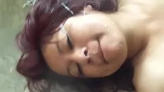 Afspelen BBW MILF Paola Sletterige doggystyle neuk met cumshot gezichtsbehandeling